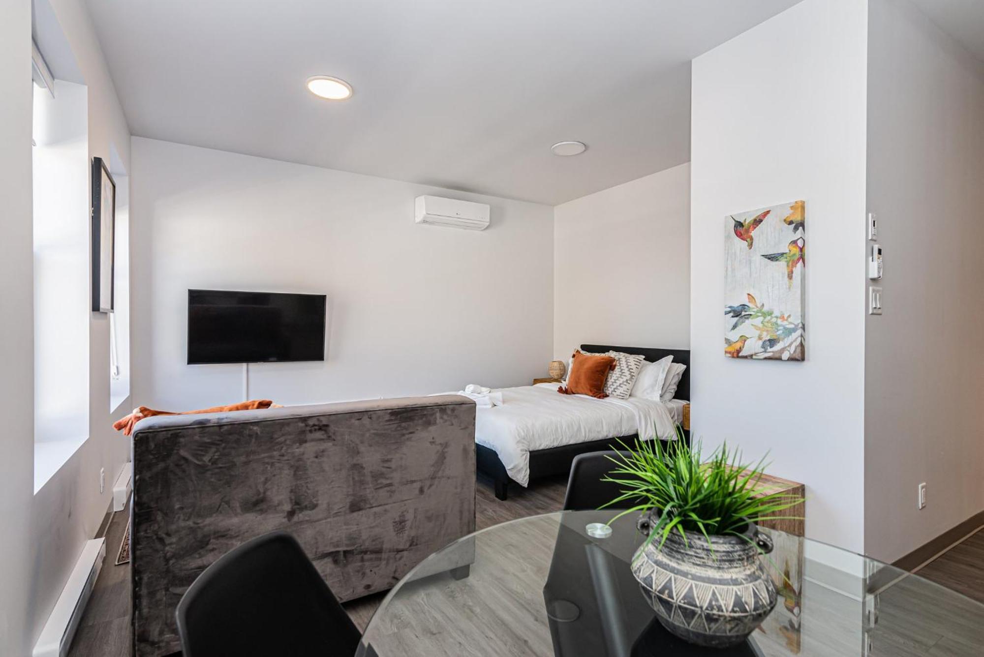 Wonderful New Studio Close To Mount Royal By Den Stays Montreal Phòng bức ảnh