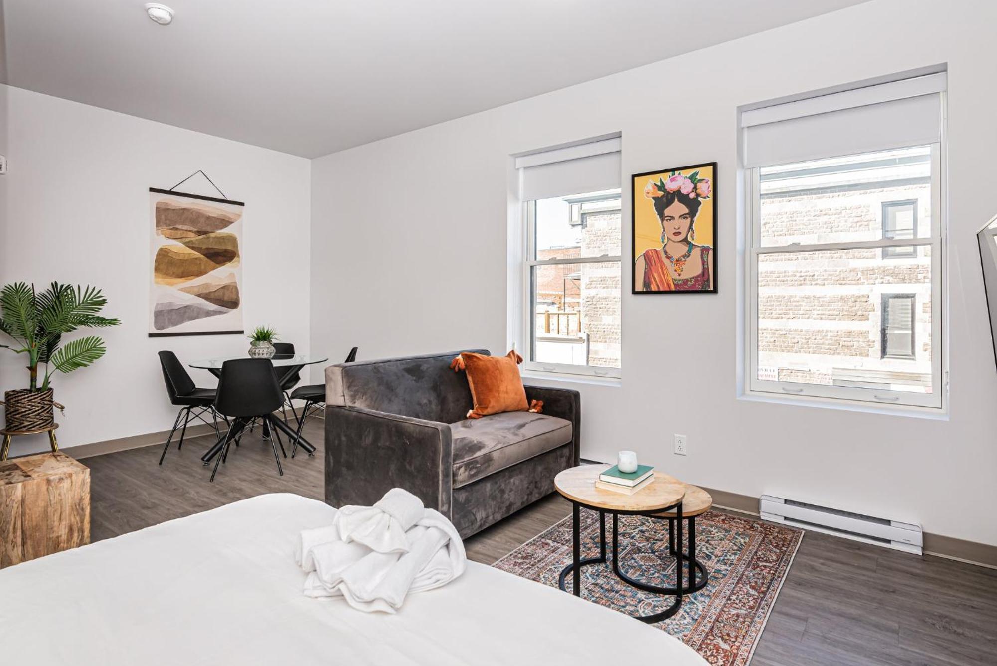 Wonderful New Studio Close To Mount Royal By Den Stays Montreal Phòng bức ảnh